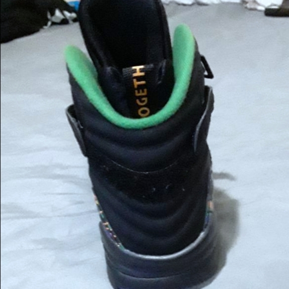 Jordan Retro 8 - Picture 3 of 4